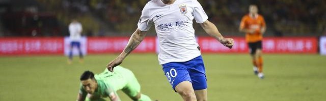 NG体育- 富勒姆青训小将首秀惊艳，处子球入选普斯卡什候选  